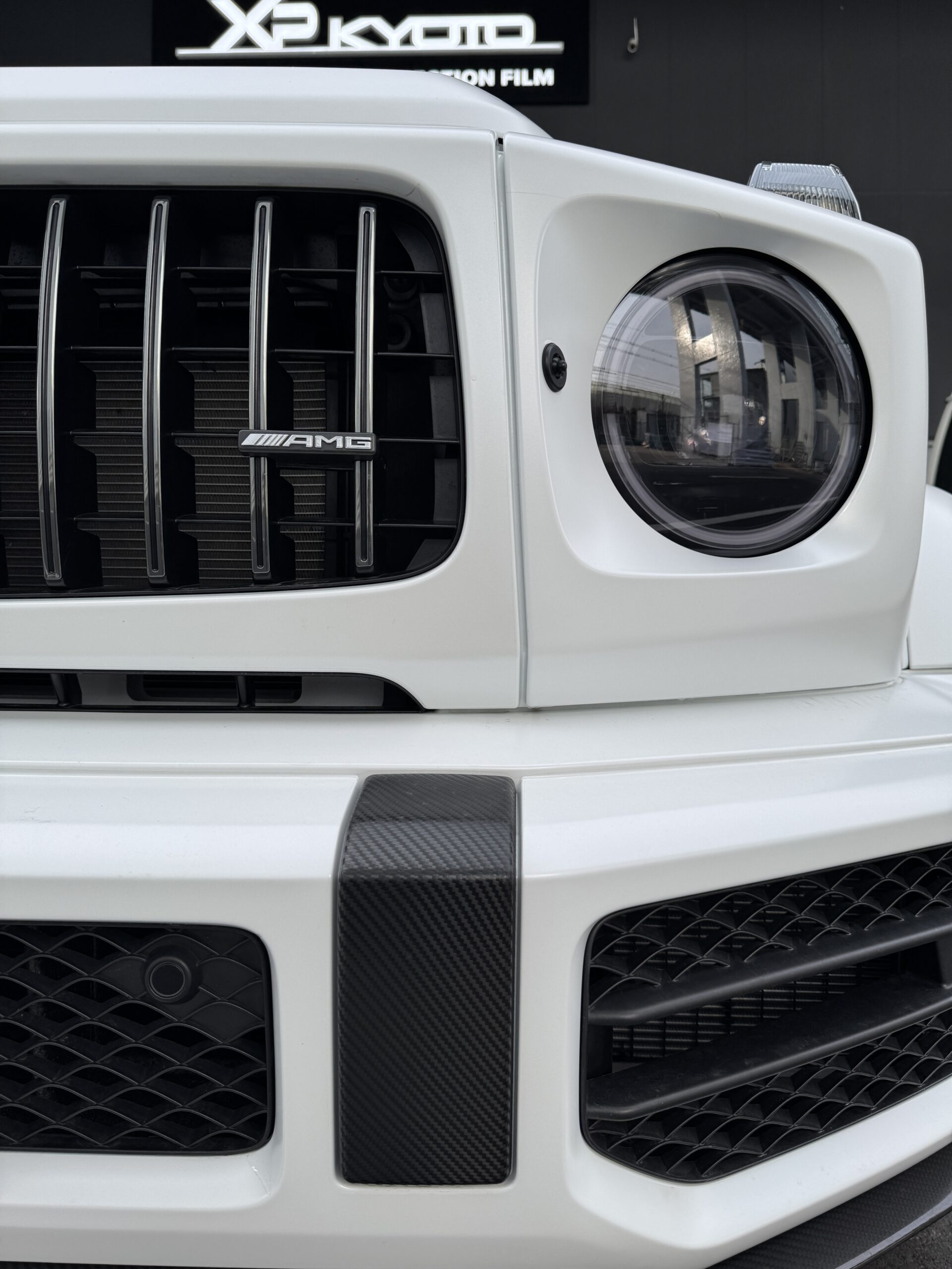 G63かカーボンパッケージ