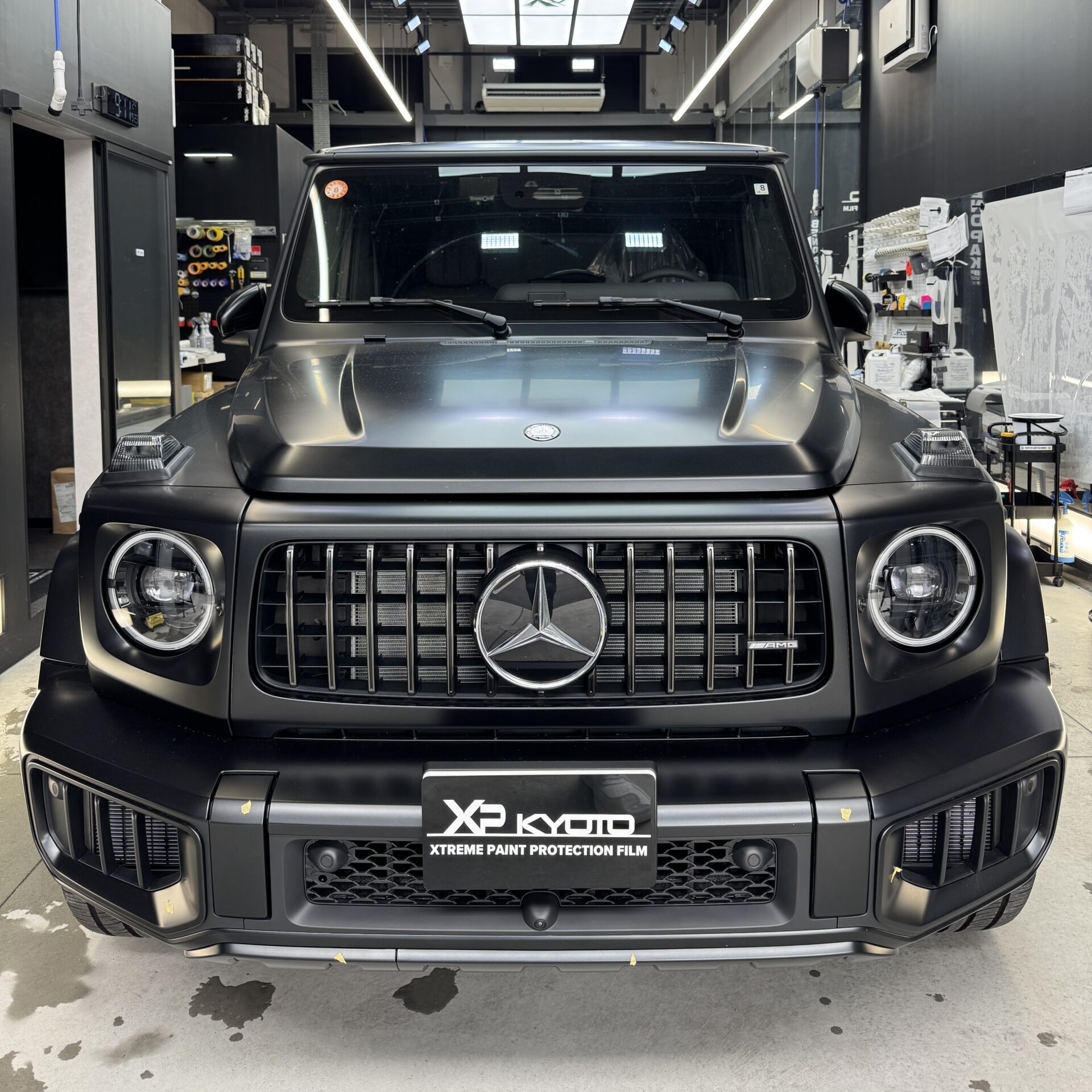 g６３